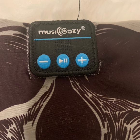 SOLD ON MERCARI • Musicozy wireless headband - Picture 9 of 12